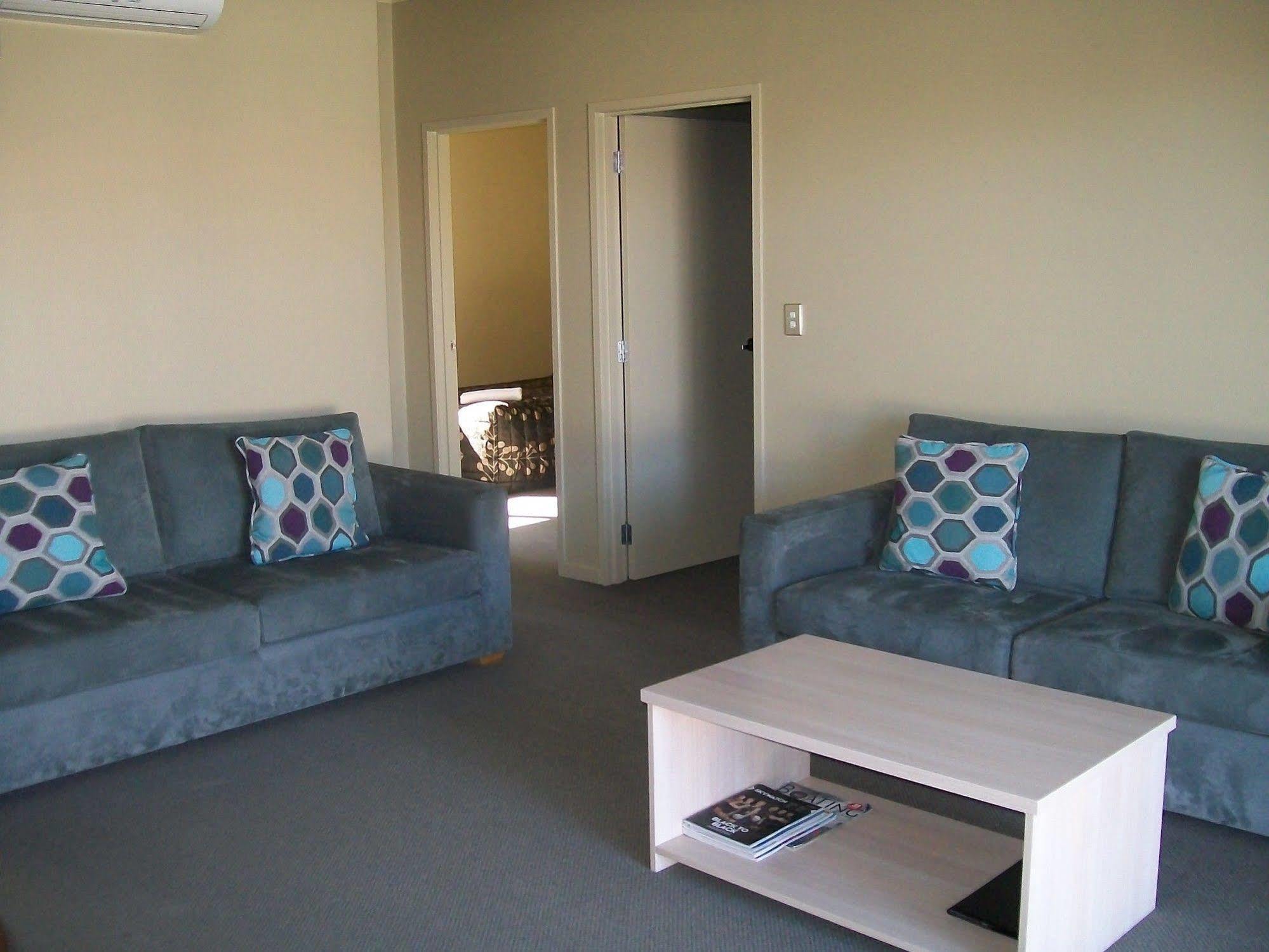 Sierra Motel And Apartments Omarama Extérieur photo