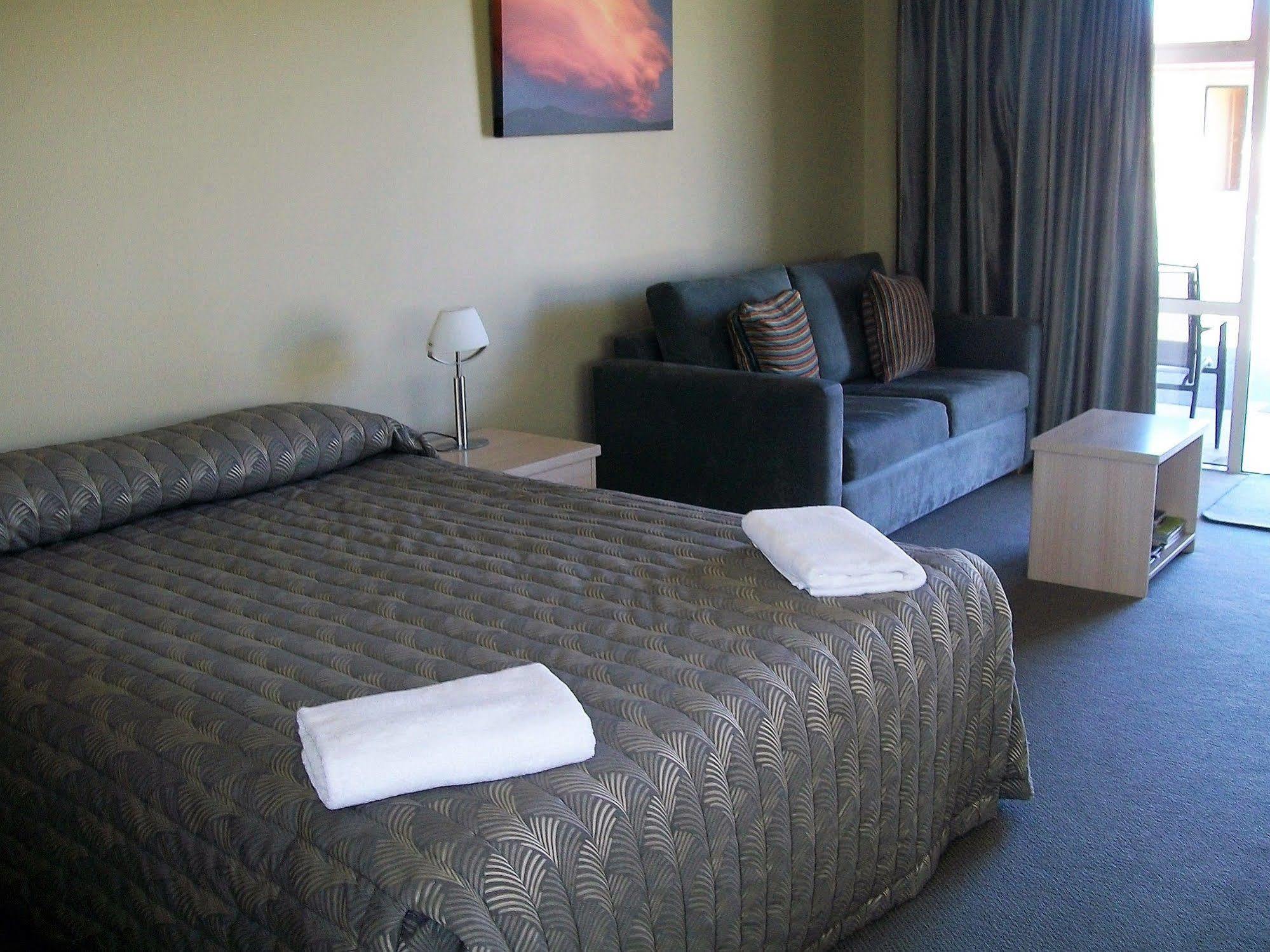 Sierra Motel And Apartments Omarama Extérieur photo