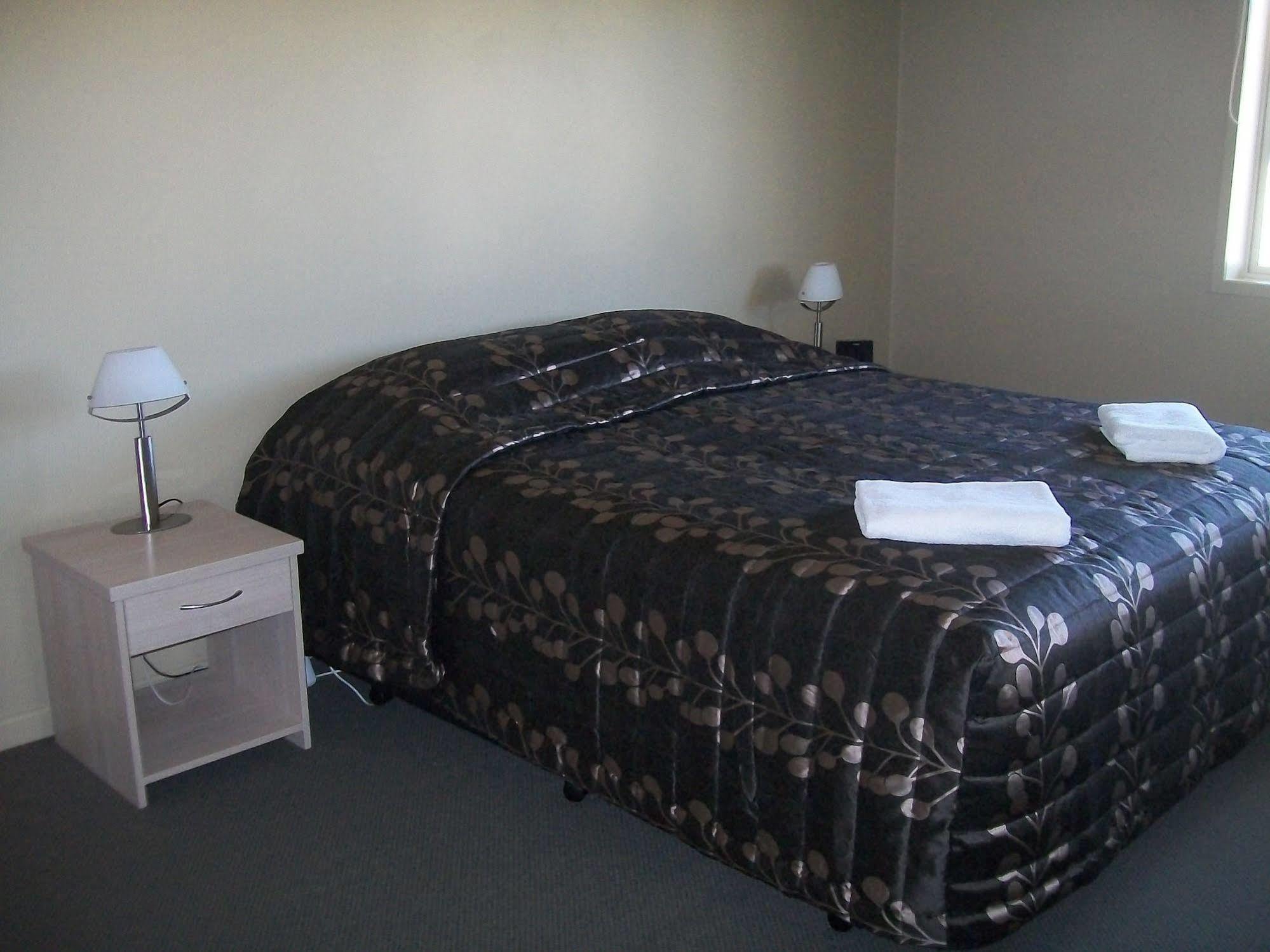 Sierra Motel And Apartments Omarama Extérieur photo